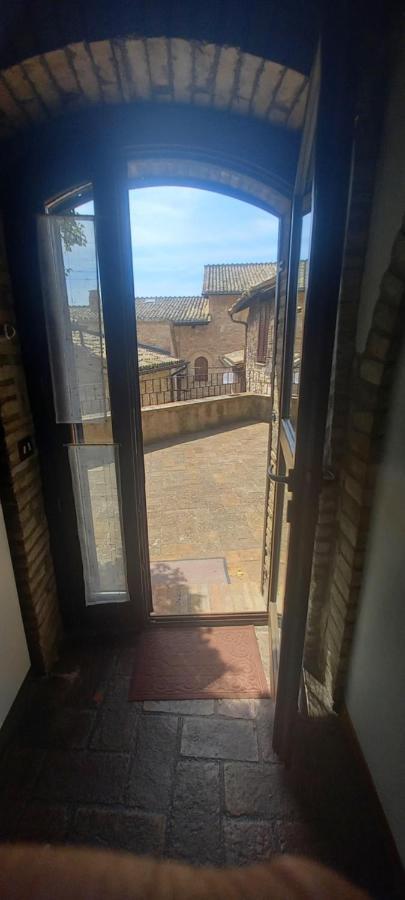 CASETTA delle ROSE Assisi Esterno foto
