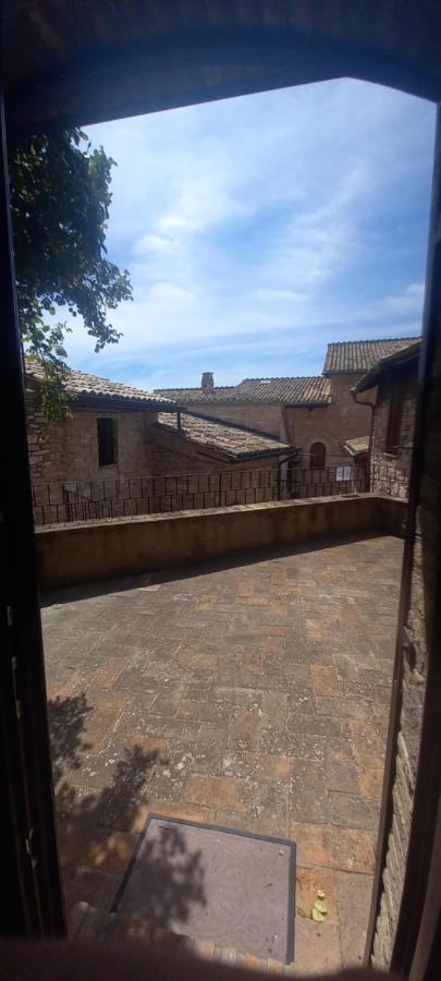 CASETTA delle ROSE Assisi Esterno foto