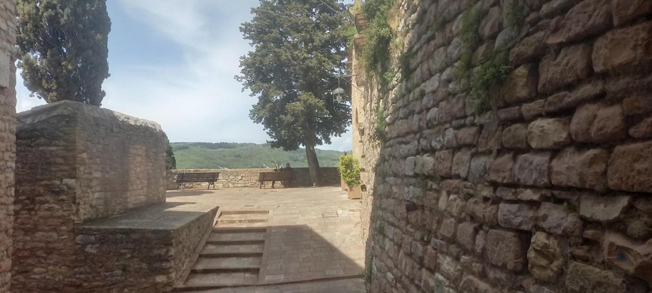 CASETTA delle ROSE Assisi Esterno foto
